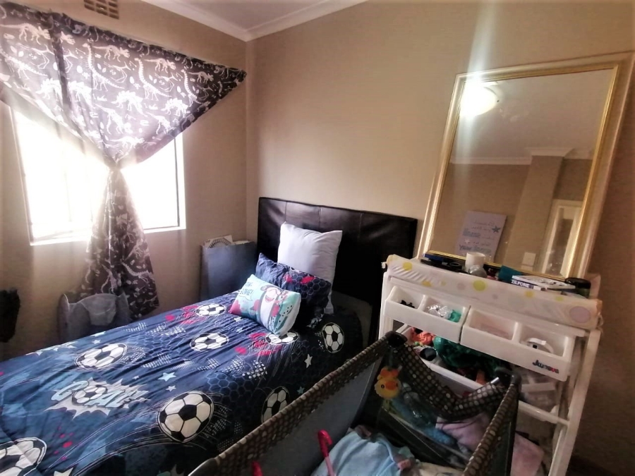 2 Bedroom Property for Sale in Hillside Free State